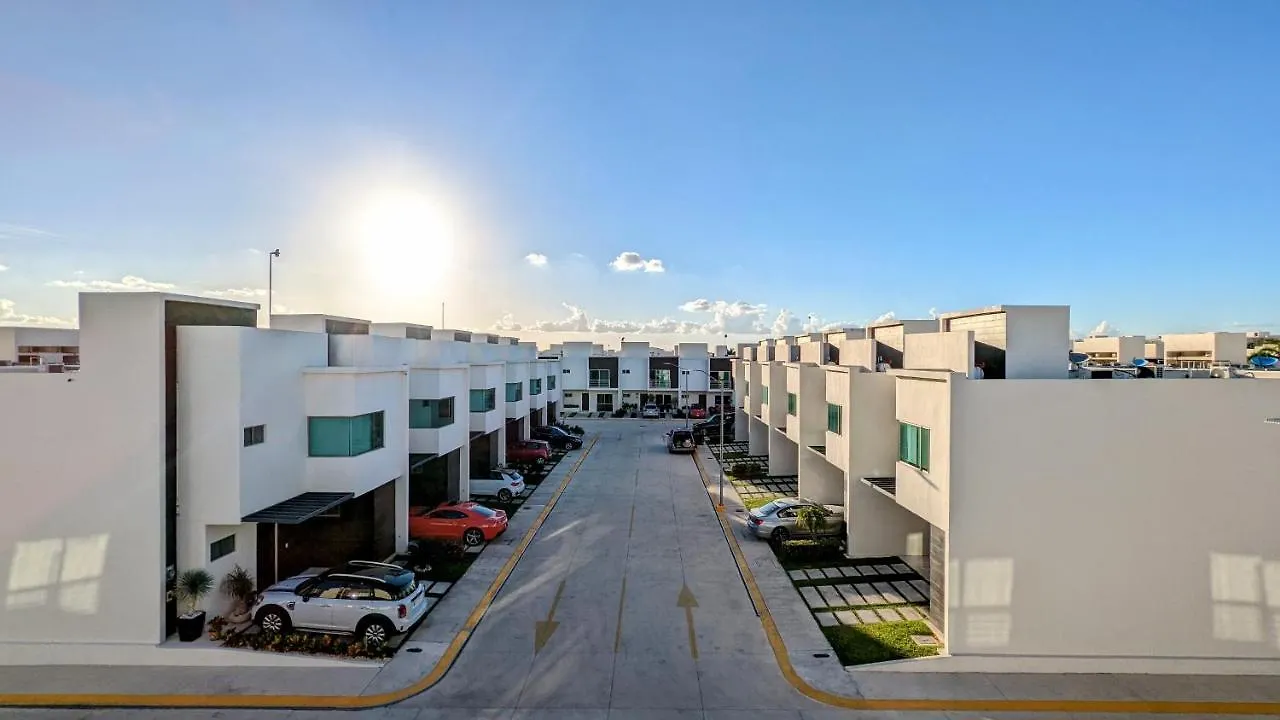 Kings Home - Big Modern House With Pool Cancún Prázdninový dům